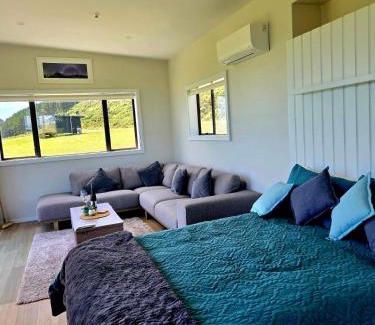 Greymouth Apartment | Tiny House 1 close to beach