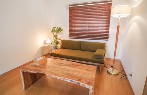 Nagawa Apartment | Tipy records inn nook