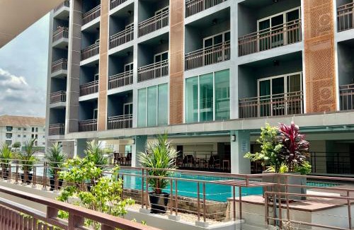 Bang Sao Thong Hotel | Tisha Hotel ABAC Bangna