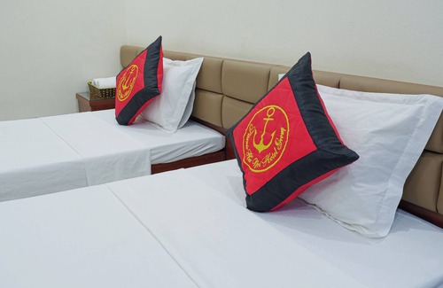 Dong Anh Hotel | Titanic 3 Hotel