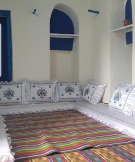 Tiwi House | Tiwi Santorini