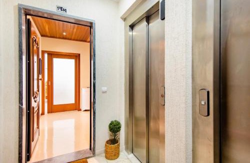 Santa Iria de Azoia House | To Be Apartments