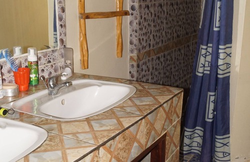 Menabe Bed & Breakfast | To rent superb T1, in a quiet environment, close to the sea