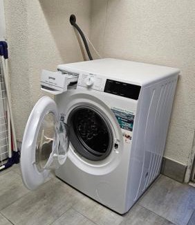 Refrath Apartment | tolles komfortables Appartement Zaubersee