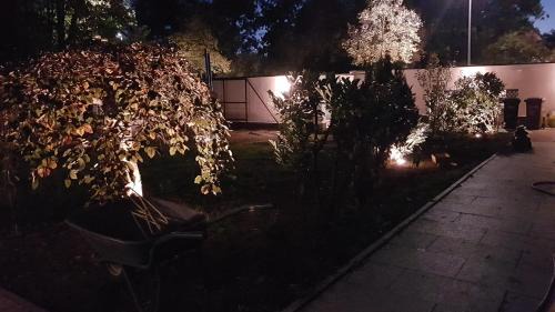 Refrath Apartment | tolles komfortables Appartement Zaubersee