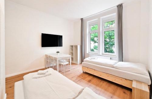 Alt-Hamborn Apartment | Tolstov Apartments - 3 and 4 Room Apartments