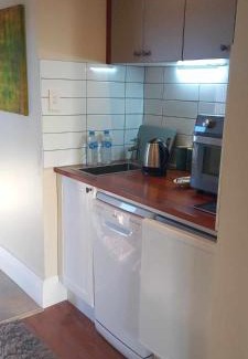 Lawrence House | Tonix Boutique Accommodation