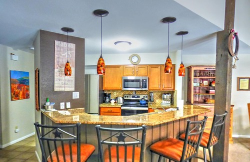 Steamboat Springs Condo | ✨ Top Floor ⎮Mountain Village + Hot Tub ⎮WIFI