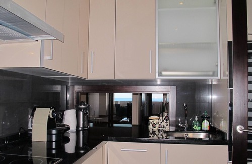 Estepona Apartment | TOP LOCATION 3 BR apartment by the sea with 180 degree ocean view Indoor & Outdoor Pools