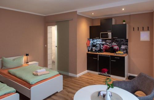 Schoenewalde Apartment | Top-moderne Ferienwohnung und Apartments auf früherem wunderschönen Bauernhof im Elbe-Elster-Kreis in Brandenburg bei Herzberg-Elster, Schönewalde, Holzdorf