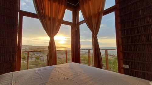 Caleta Cruz Apartment | Top tower Caleta Grau Top Host