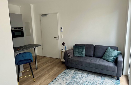 Rheindahlen-Land Apartment | *TOP* Upscale studio apartment with kitchen