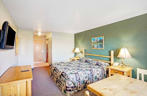 Topaz Lake Hotel | Topaz Lodge