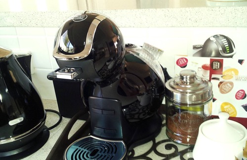 West Launceston Apartment | Topiary Haven