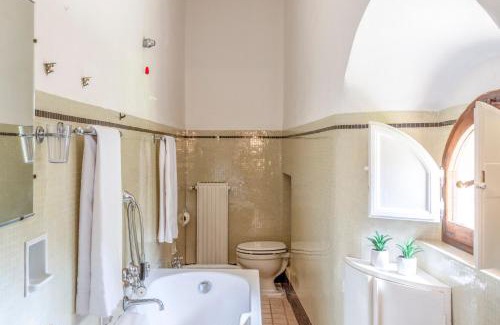 Paciano Villa | TORRE DI PACIANO 10&2, Emma Villas