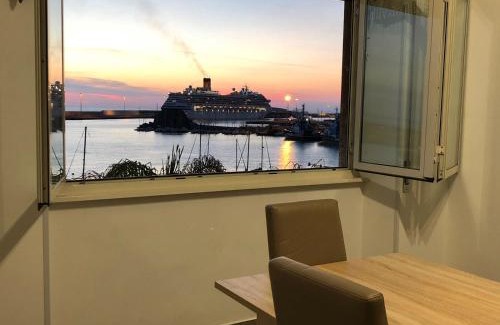 Civitavecchia Apartment | Tourist apartment-La Casa del Porto- alloggio turistico