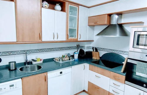 Mundaka Condo | Tourist apartment Mundaka near the beach and the center with optional garage