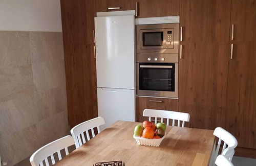 Zorraquin Cottage | Tourist house adapted for handicapped people. Groups between 12/14 people.