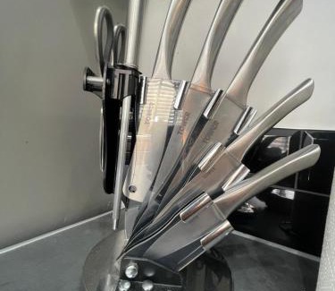 Burslem House | Town House Ideal for working professionals