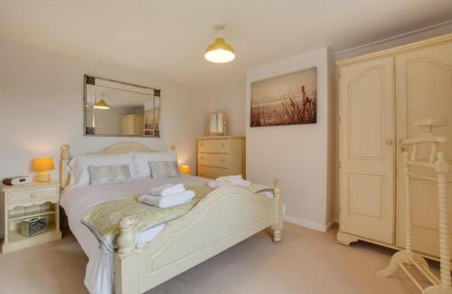 Cley next the Sea House | Town Yard Cottage