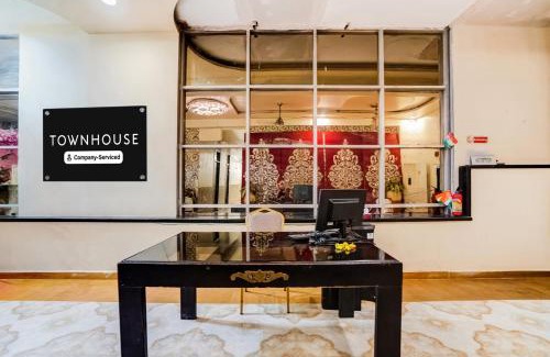 Kalyanpur Hotel | Townhouse Keshavpuram