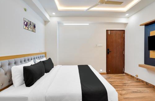 Lakshminarayana Pura Hotel | Townhouse RedMoon Suites