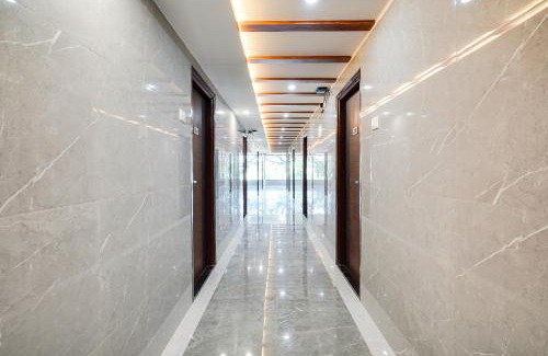 Lakshminarayana Pura Hotel | Townhouse RedMoon Suites