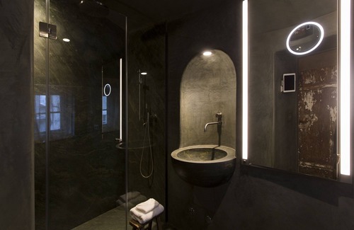 Altstadt Hotel | Townhouse Weisses Kreuz