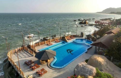 Ba Ria Resort | Trân Châu Beach & Resort