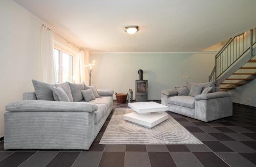 Muritz House | Träumerei mit Kamin und großzügigem Garten