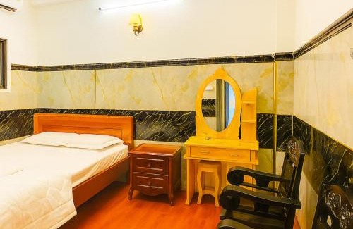 District 6 Hotel | Trí Thông Hotel