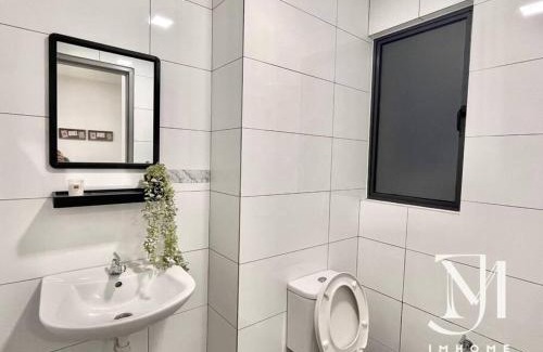 Kampung Bukit Dukong Apartment | Trader Garden Couple Suite High Floor #31