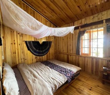 Hau Thao Apartment | Traditional Hmong House Among Rice Fields