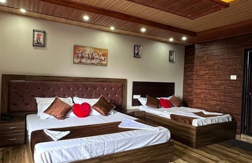 Karsiyang Hotel | TRADITIONAL HOTEL AND RESTAURANT
