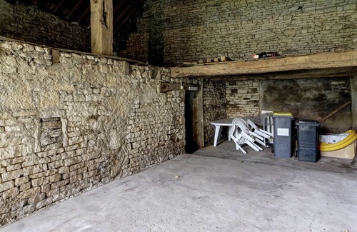 Vanne House | Traditional house,Fishing,walking,30km from Vesoul