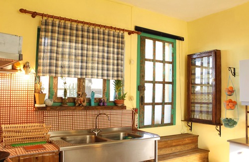 Kantanos-Selino Cottage | Traditional stone cottage house in green landscape