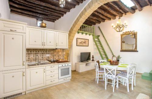 Kalithies House | Traditional Stonehouse In Kalithies Village