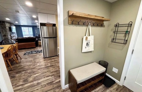 Blossvale Cottage | Tranquil 3 bedroom Sylvan Beach Cottage Enjoy 10% off stays of 7 nights+ Pets OK