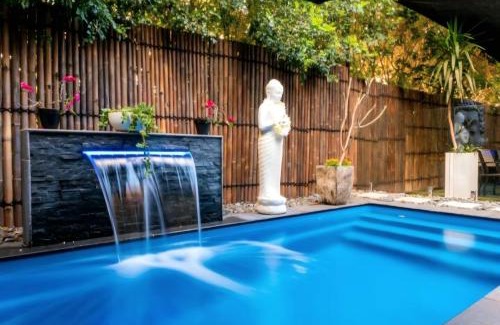 Carrara House | Tranquil Balinese Retreat in a resort style oasis