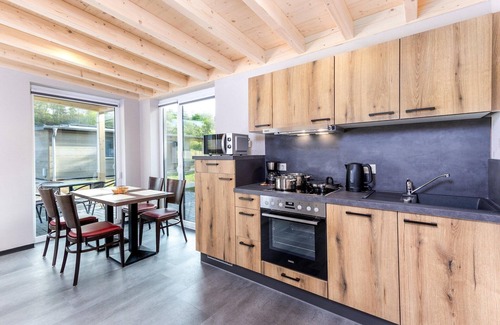 Hallschlag House | Tranquil Escape in Hallschlag