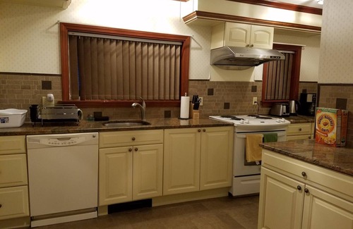 Strawberry Hill House | Tranquil House in Cambridge