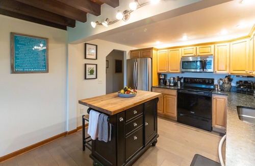 Pittsfield House | Tranquil Lake House Getaway on Onota Lake