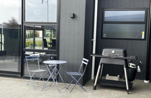 Halswell House | Tranquil New Home with Stunning Hill Views