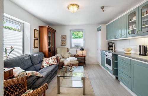 Pepelow Apartment | Tranquil Pepelow Retreat