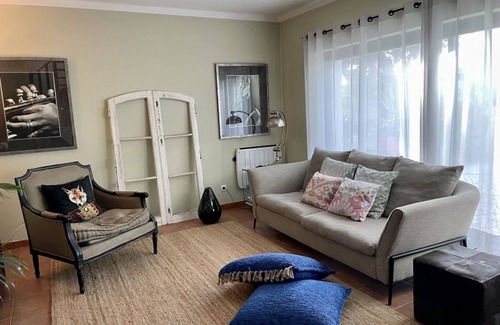 Alfarim Bed & Breakfast | Tranquil Retreat in Sesimbra with Private Entrance and Stunning Views