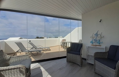 Montana Roja Villa | Tranquil setting, sea view, heated pool & Hot Tub, sub-tropical garden.