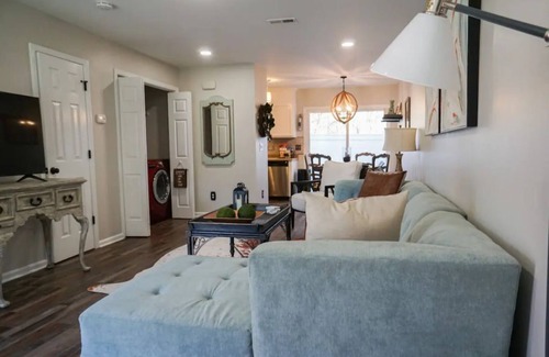 Northeast Raleigh House | Tranquil Townhome - Convenient NE Raleigh location