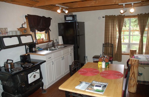 Funny River Cabin | Tranquility Cabin at Kenai Rver Soaring Eagle Lodge and Cabins