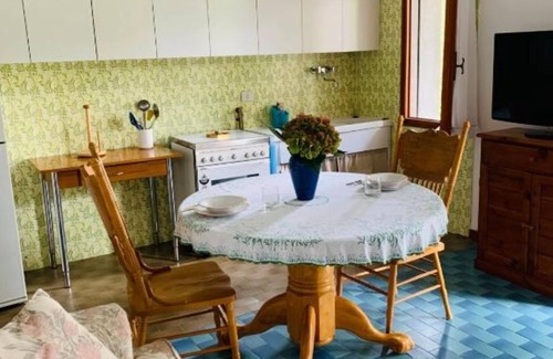 Grizzana Morandi Apartment | Tranquility Personified 1-bedroom apartment 100m from Borgo La Scola with WiFi