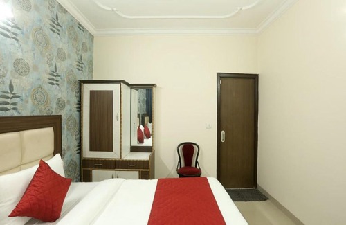 Mahipalpur House | Transit Stay Near IGI Airport